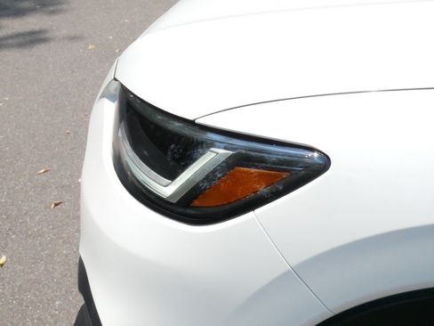 Certified 2027 Honda HR-V Sport image 16