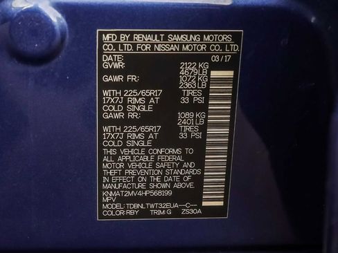 Used 2017 Nissan Rogue SV w/ SV Premium Package image 29