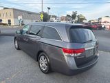 Used 2017 Honda Odyssey EX image 4