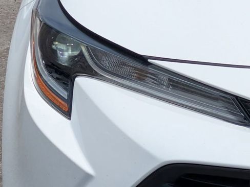 Used 2024 Toyota Corolla LE FWD image 10