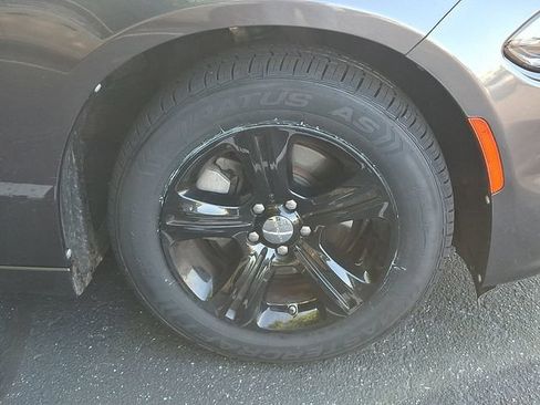 Used 2023 Dodge Charger SXT RWD image 4