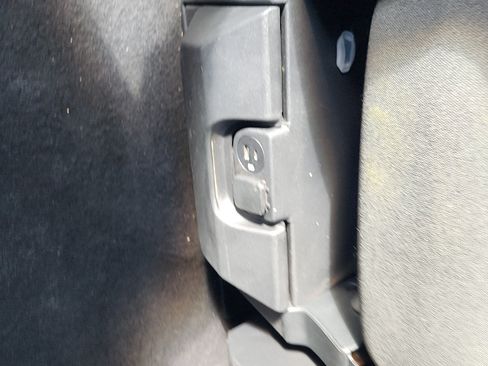 Used 2023 Ford F150 XLT AWD/4WD image 15