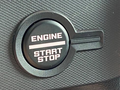 Used 2023 Ford Bronco Raptor image 19