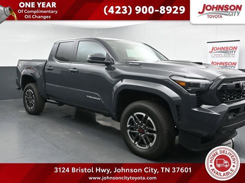 Used 2025 Toyota Tacoma TRD Sport w/ TRD Sport Premium Package AWD/4WD image 1