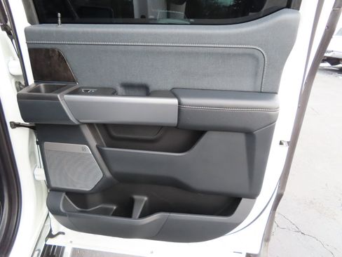 Used 2023 Ford F150 Lariat image 46