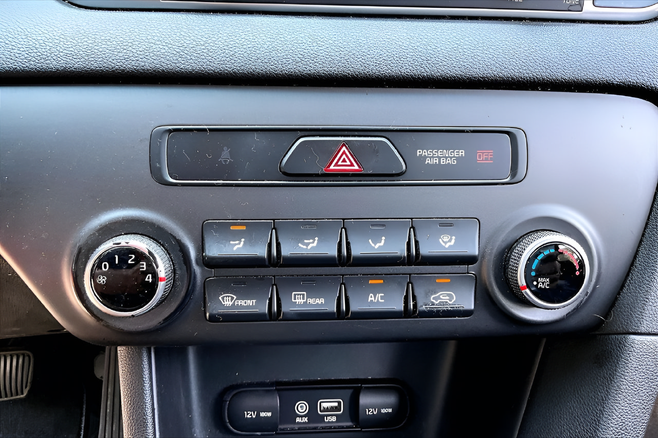 Used 2019 Kia Sportage LX FWD image 22