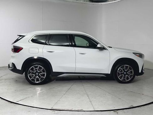 Used 2025 BMW X1 xDrive28i w/ Convenience Package image 9