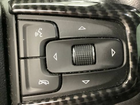 Used 2021 Chevrolet Silverado 1500 RST w/ Bed Protection Package AWD/4WD image 17