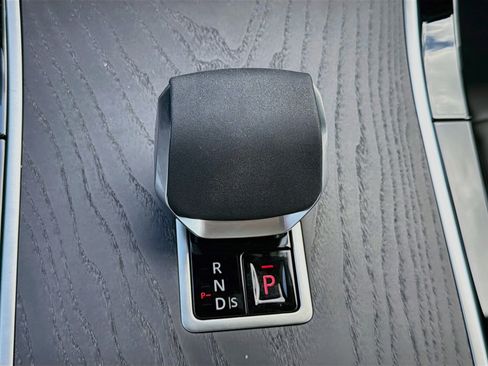 New 2026 Land Rover Range Rover Velar Belgravia AWD/4WD image 29