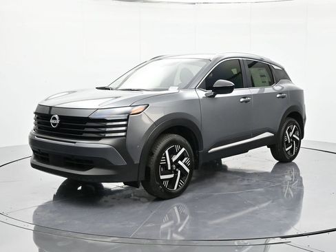 New 2026 Nissan Kicks SV image 1