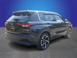 Used 2022 Mitsubishi Outlander ES image 4