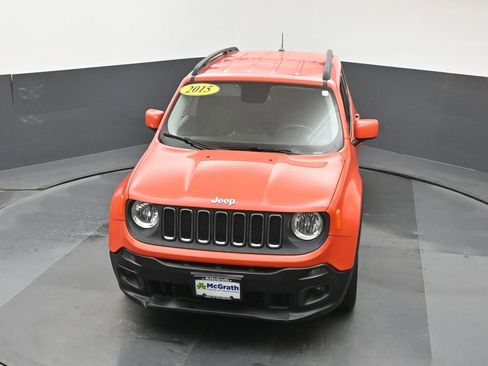 Used 2015 Jeep Renegade Latitude FWD image 27