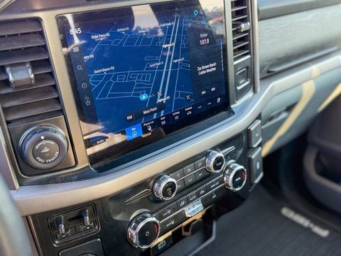 Used 2024 Ford F150 XLT w/ Tow/Haul Package RWD image 20