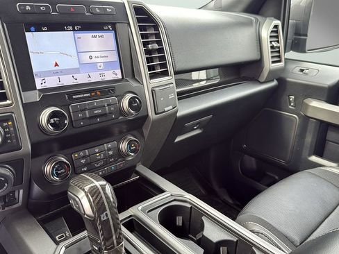 Used 2019 Ford F150 Raptor w/ Equipment Group 802A Luxury image 20