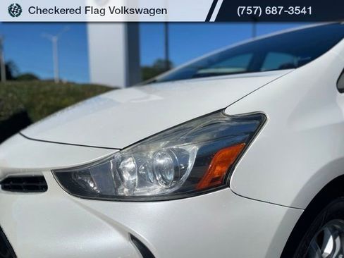 Used 2015 Toyota Prius V Two FWD image 11