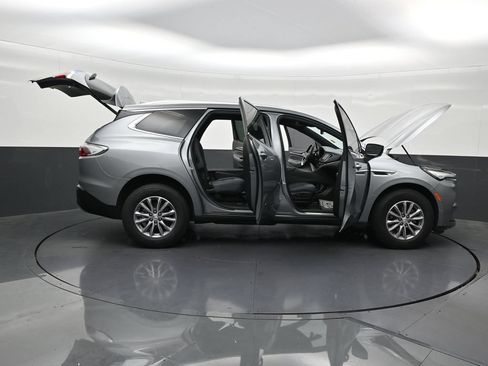 Used 2024 Buick Enclave Essence w/ Technology Package FWD image 33