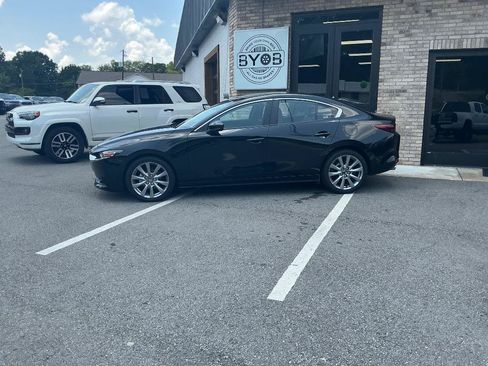 Used 2025 MAZDA MAZDA3 s FWD image 2