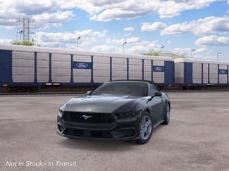 New 2026 Ford Mustang Convertible RWD video 2