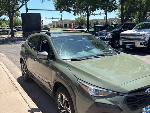 Used 2026 Subaru Crosstrek 2.5i Premium AWD/4WD image 4