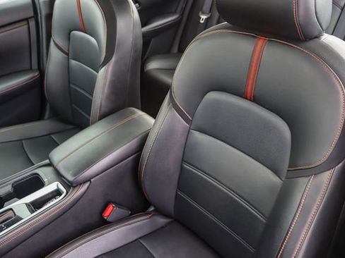 Used 2023 Nissan Sentra SR w/ SR Premium Package image 27