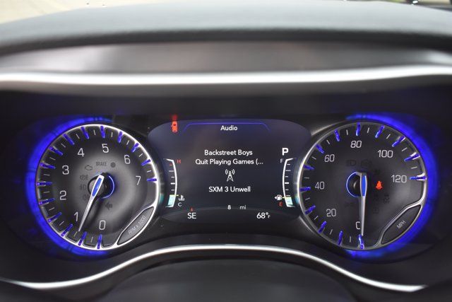 New 2026 Chrysler Pacifica Select FWD image 23