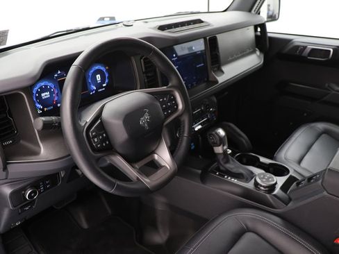 Used 2025 Ford Bronco Badlands AWD/4WD image 13