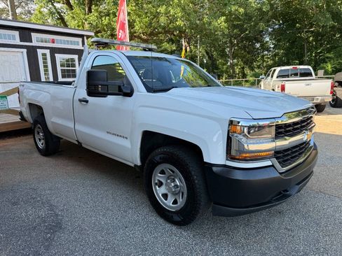 Used 2018 Chevrolet Silverado 1500 W/T w/ WT Fleet Convenience Package AWD/4WD image 3