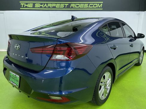 Used 2020 Hyundai Elantra SEL image 10
