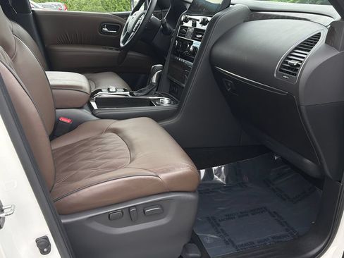 Used 2023 Nissan Armada Platinum w/ Captain's Chairs Package AWD/4WD image 12
