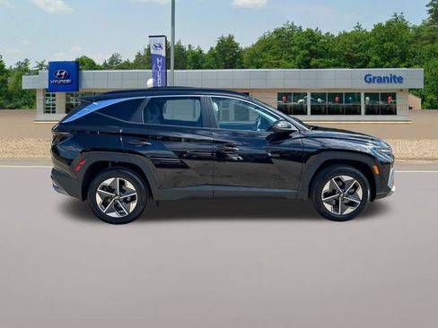 Used 2025 Hyundai Tucson SEL AWD/4WD image 4