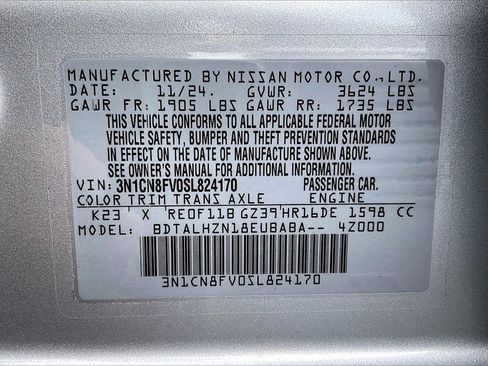 Certified 2025 Nissan Versa SR w/ Trunk Package image 32