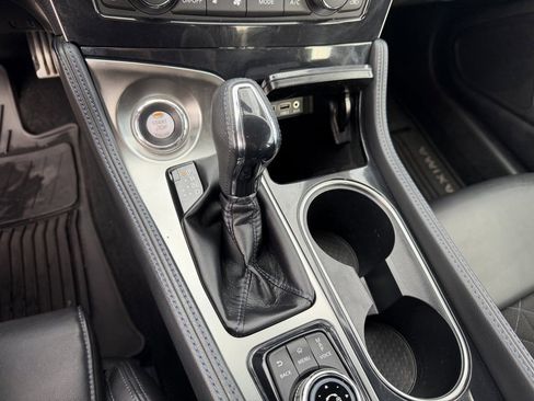 Used 2018 Nissan Maxima SR w/ Midnight Edition image 26