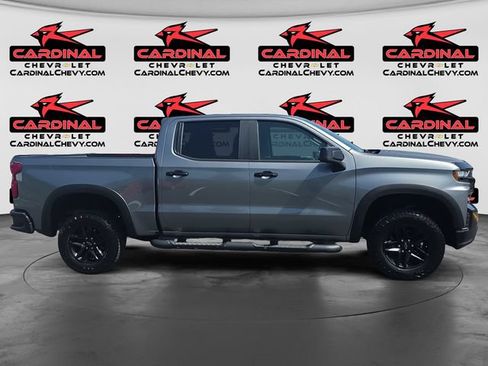 Used 2019 Chevrolet Silverado 1500 LT Trail Boss AWD/4WD image 2