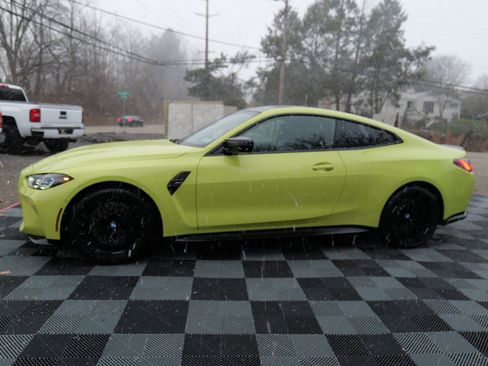 Used 2022 BMW M4 Coupe image 9