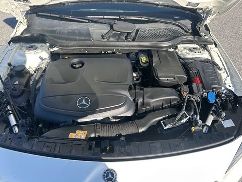 Used 2018 Mercedes-Benz GLA 250 image 34