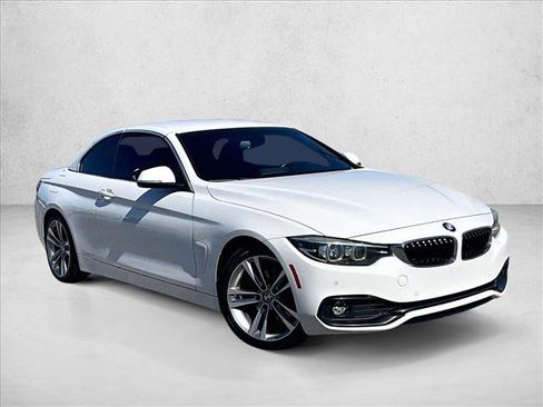 Used 2019 BMW 430i Convertible image 12