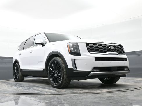 Used 2021 Kia Telluride SX w/ SX Prestige Package image 44