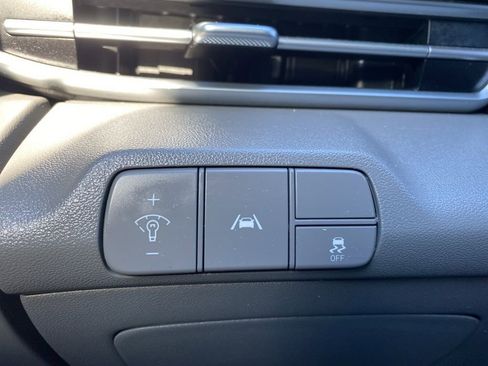 Certified 2023 Hyundai Elantra SEL w/ Convenience Package image 23