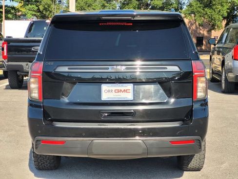 Used 2022 Chevrolet Tahoe Z71 w/ Luxury Package AWD/4WD image 5