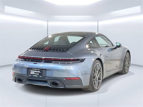 Used 2025 Porsche 911 Carrera image 7