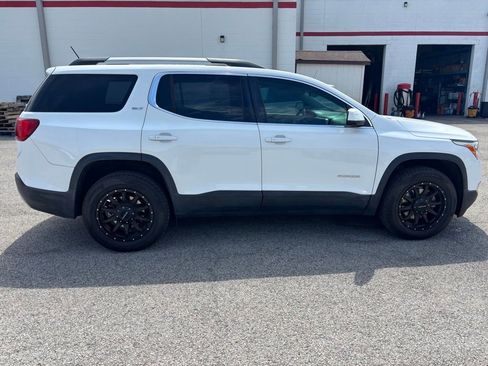 Used 2018 GMC Acadia SLT FWD image 8