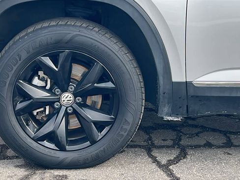 Used 2018 Volkswagen Atlas SEL image 9