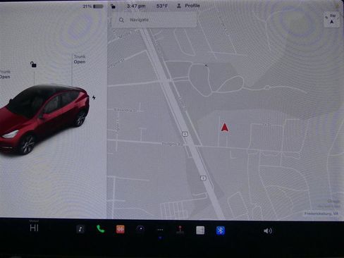 Used 2021 Tesla Model Y Long Range image 11