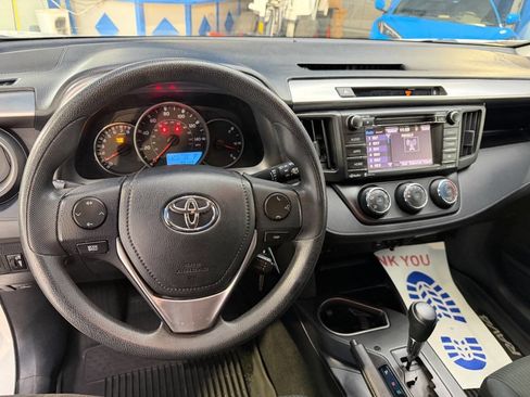 Used 2016 Toyota RAV4 LE image 24