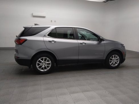 Used 2023 Chevrolet Equinox LT w/ LPO, Floor Liner Package image 10