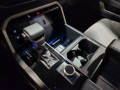 Used 2022 Toyota Tundra SR5 image 37