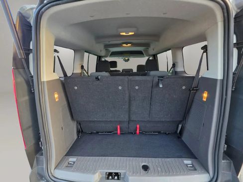 Used 2020 Ford Transit Connect XL FWD image 21