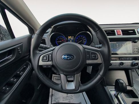 Used 2016 Subaru Outback 2.5i Limited image 12