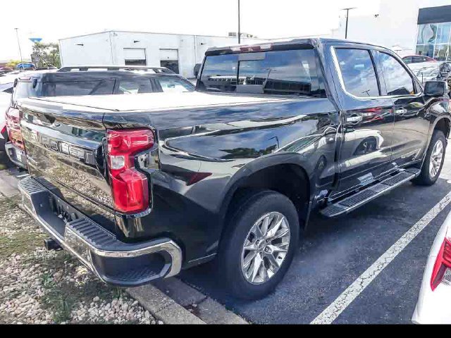Used 2019 Chevrolet Silverado 1500 LTZ w/ LTZ Plus Package AWD/4WD image 6