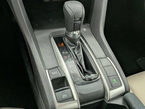 Used 2020 Honda Civic LX image 17